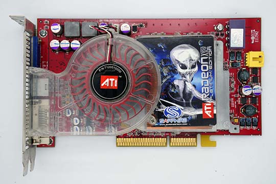 蓝宝石SAPPHIRE X850 XT Platinum Edition 256MB 显示卡（ATI Radeon X850XT PE芯片）